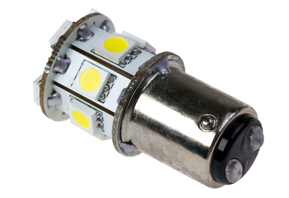 Le lampade di luci di marcia diurne possono essere sostituite da VW Passat B7?