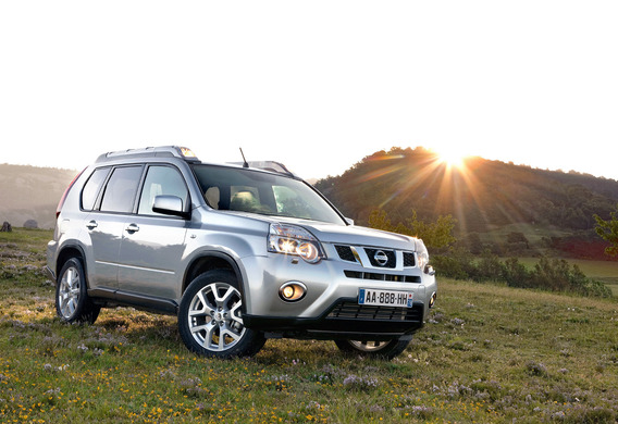 Disconnection of the Nissan X-Trail 2 automatic blayer