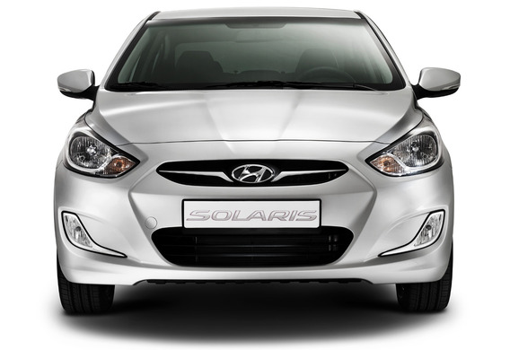 Si può installare xenon per l'ottica tendibile di Hyundai Solaris?