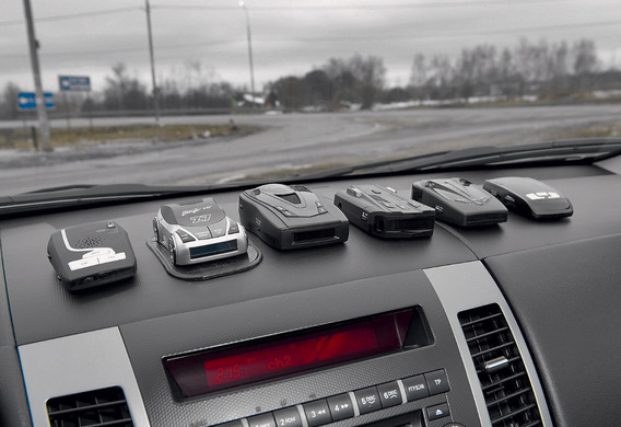 The difference between the radar and the detector's radar detector, like choosing a radar detector.