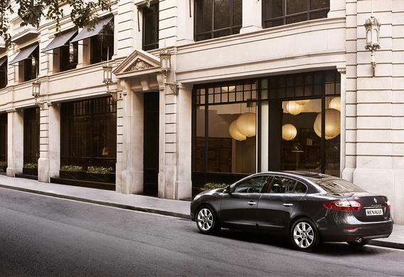 Renault Fluence doesn't start for the first time.