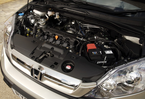 The three-litre engine is the Honda CR-V III.