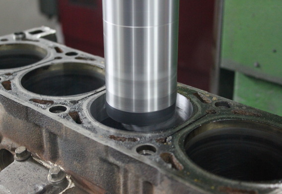 What is a waste of a cylinder block and whether it can be made with its own hands