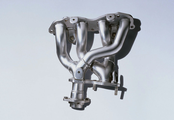 Release and installation of the exhaust manifold to Honda Civil
