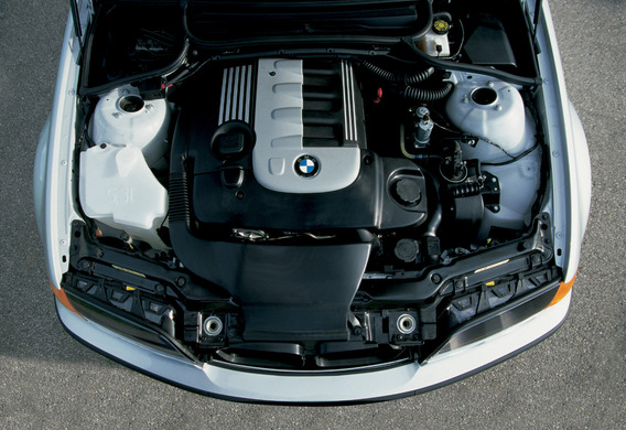 Cuando se lanza el BMW 3 E46, la rueda no se apaga