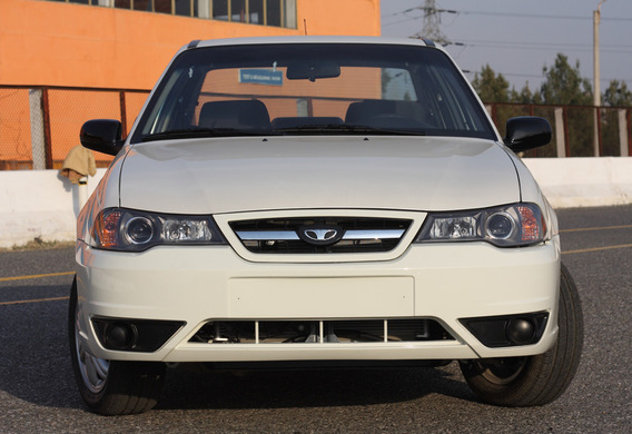 Replacing the valve cover on the 8-valve Daewoo Nexia