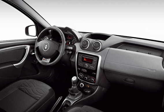 Turn on the steering wheel to the Renault Duster