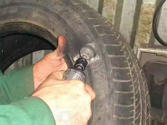Renovation of tyre-side tyres