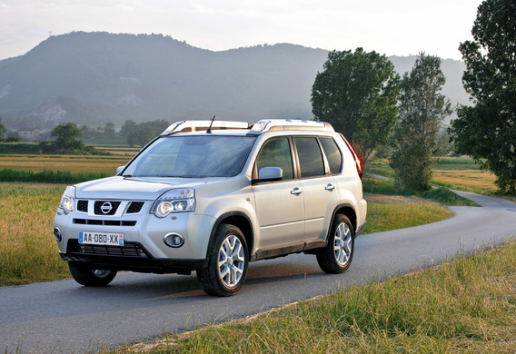 Nissan X-Trail II plates are fixed