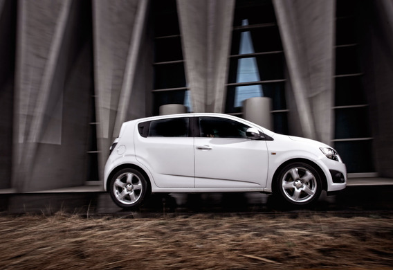 The Chevrolet Aveo covers snow and dirt