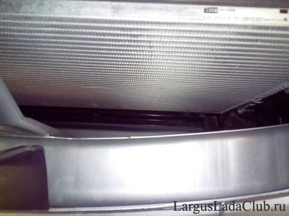 Installation of safety nets with Largus radiator without lifting the bumper