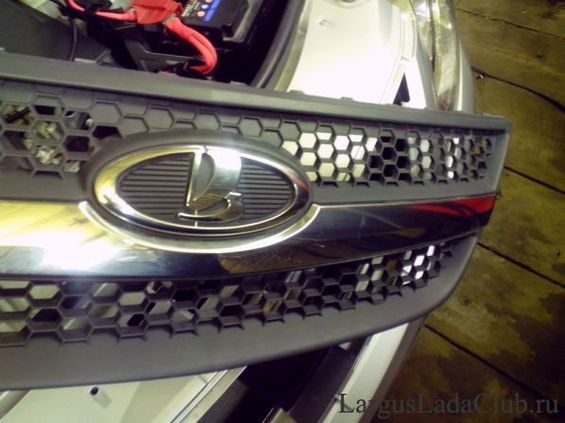 Installation of safety nets with Largus radiator without lifting the bumper