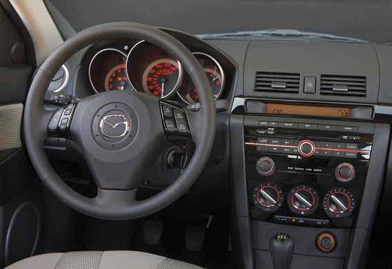 Removal and installation of the car's speedometer in Mazda 3 (I)