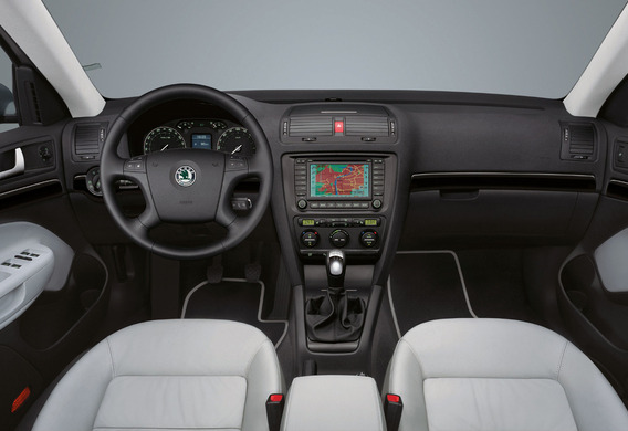 Il controllo del clima di lavoro in Skoda Octavia pubblica suoni incomprensibili