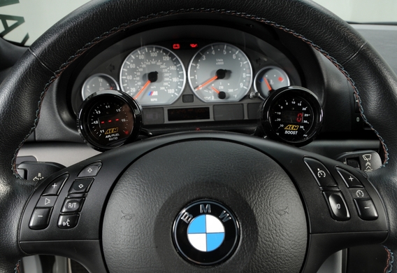 Wie man den BMW 3 E46 Armaturenbretttest richtig läuft