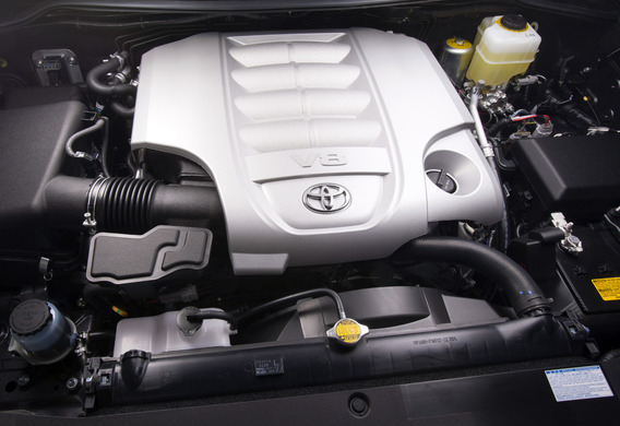 Installation of the engine prelaunch system at Toyota Land Cruiser 200