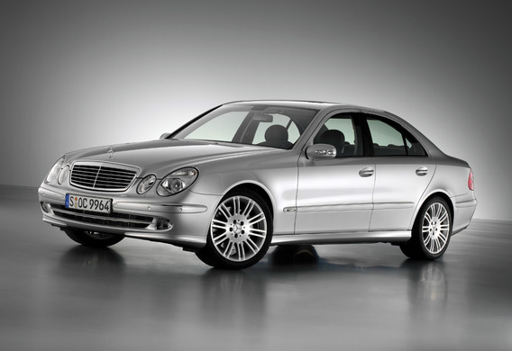 What are the pros and cons of the 2.2 l CDI Mercedes E-Class (W211)